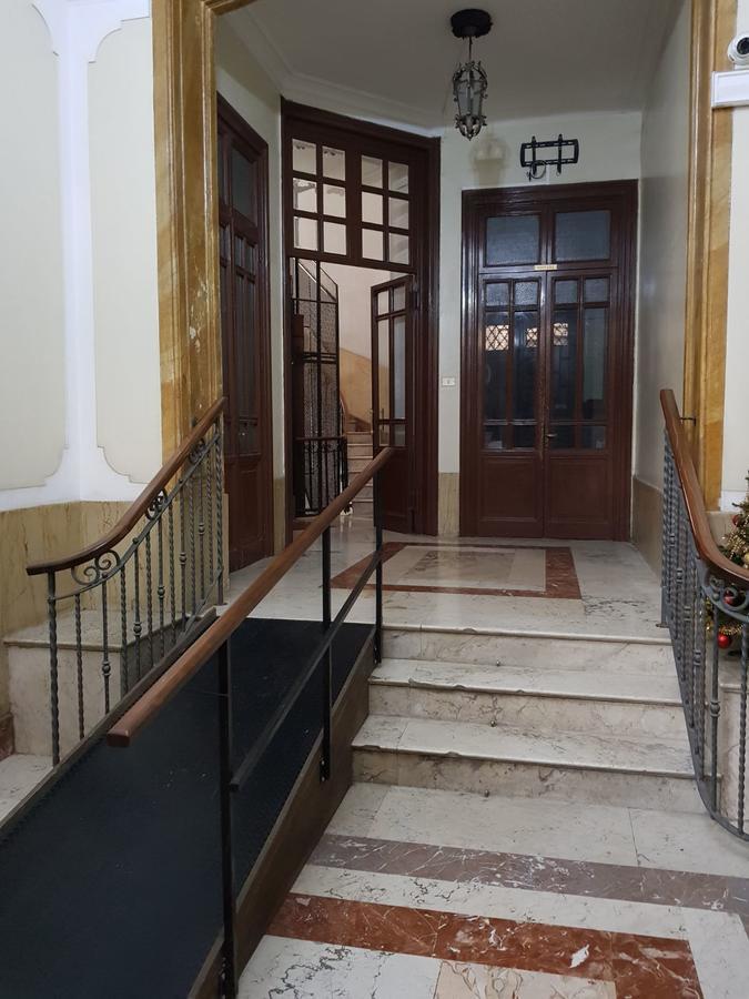 Jonathan Hostel & Guesthouse Palermo Esterno foto