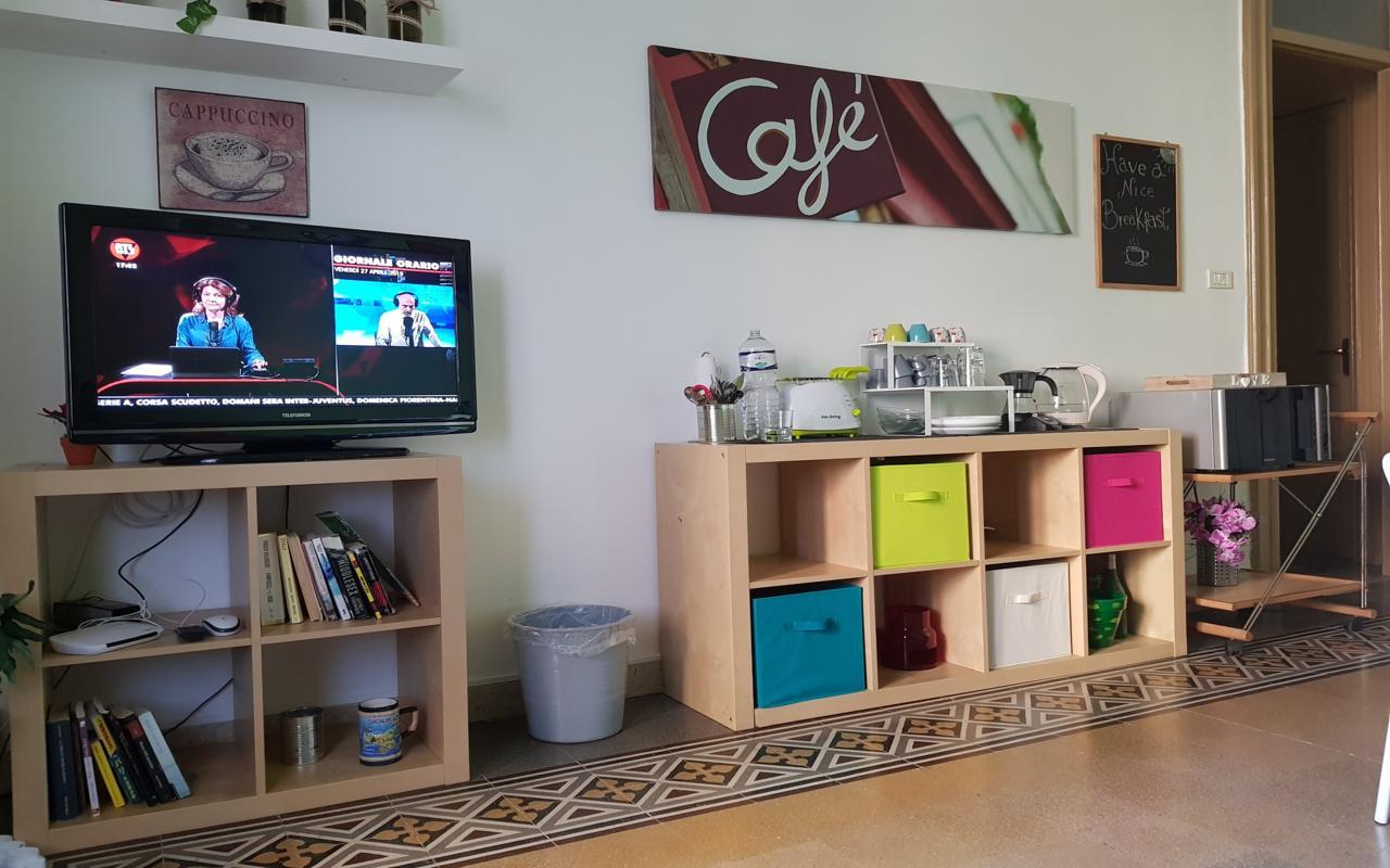 Jonathan Hostel & Guesthouse Palermo Esterno foto