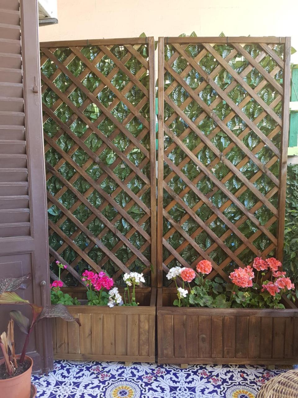 Jonathan Hostel & Guesthouse Palermo Esterno foto