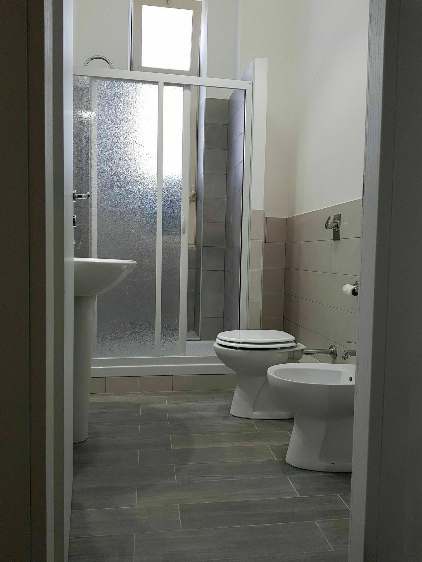 Jonathan Hostel & Guesthouse Palermo Esterno foto